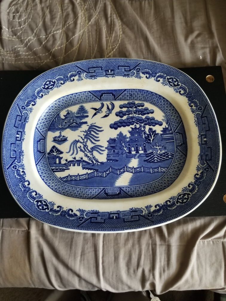1949 Willow Blue Porcelain platter