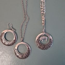 Necklaces  And Sets