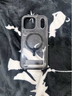 Zagg rainier snap MagSafe case with kickstand for iPhone 17 Pro max