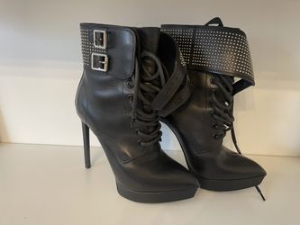 Saint Laurent Boots