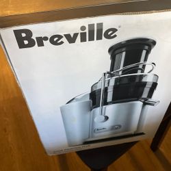 Breville Juicer 