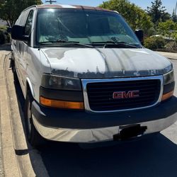 2003 GMC Savana