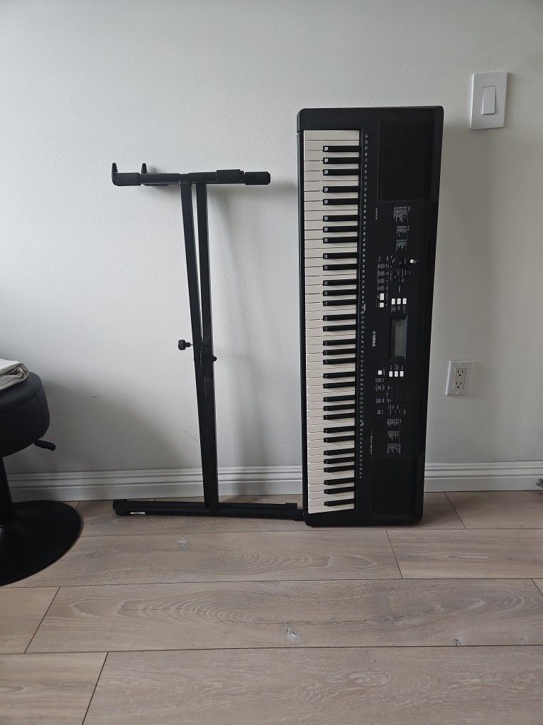 YAMAHA PSR-EW300 SA 76-Key Portable Keyboard Bundle with Stand and Power Supply