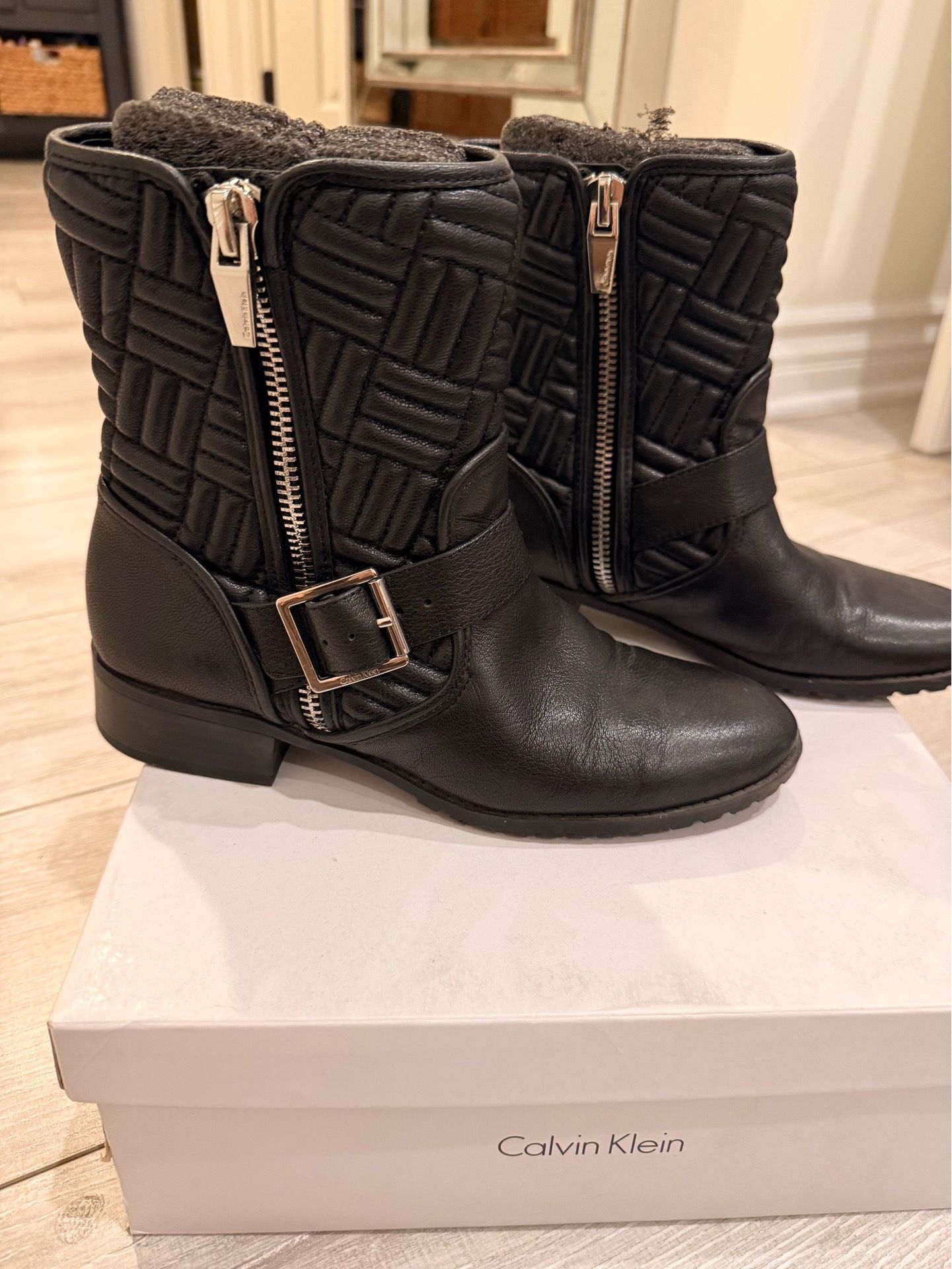 β¨ Calvin Klein Boots β Excellent Condition β¨