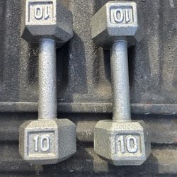 Set Of 10lb Dumbbells  "CHECK OUT MY PAGE FOR MORE DEALS "