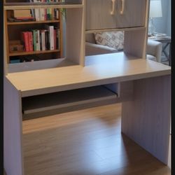 Light Wood Computer Desk with Hutch & Storage - Office Workstation - Excellent Condition