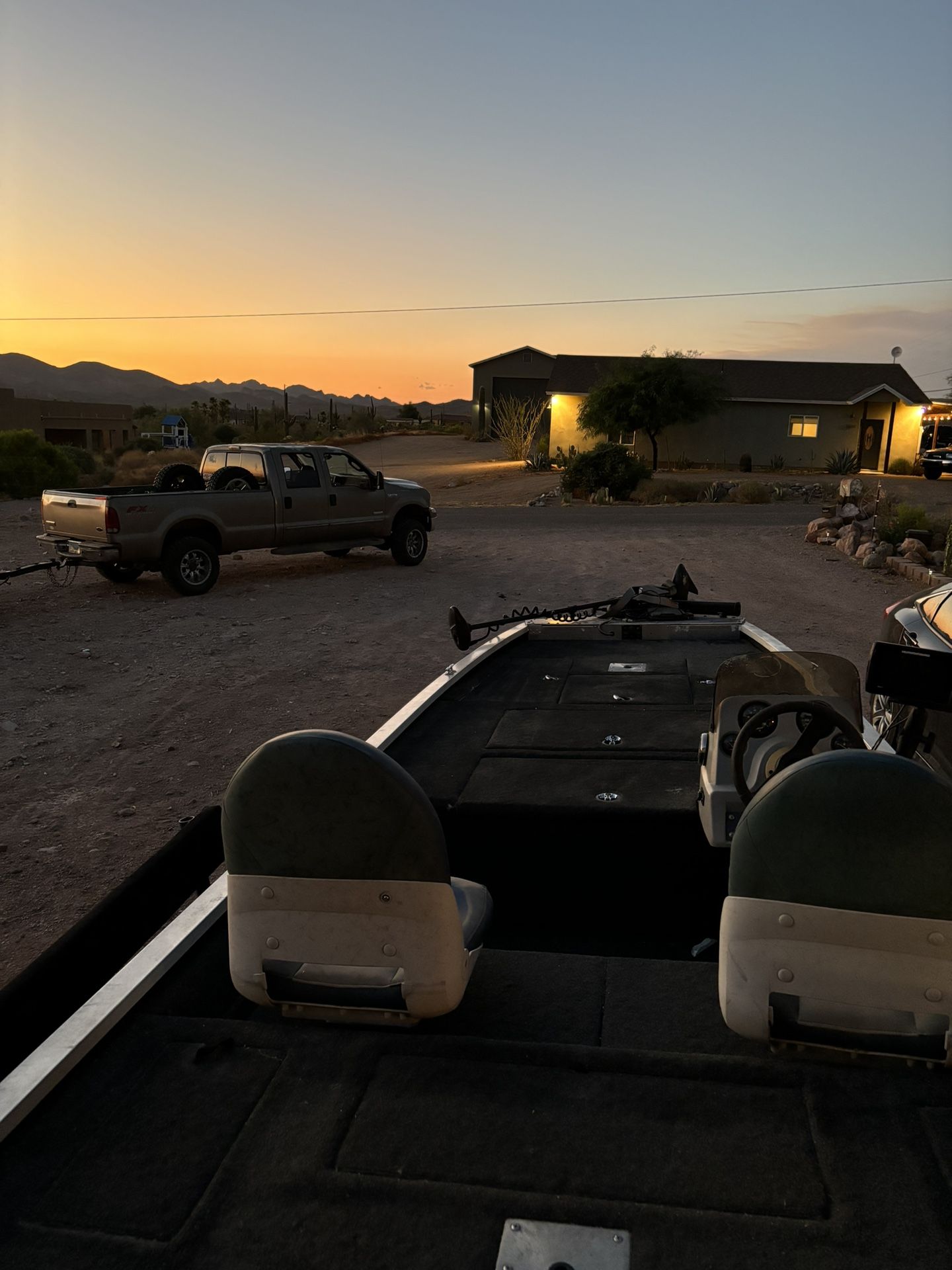 1997 Tracker Bass Boat
