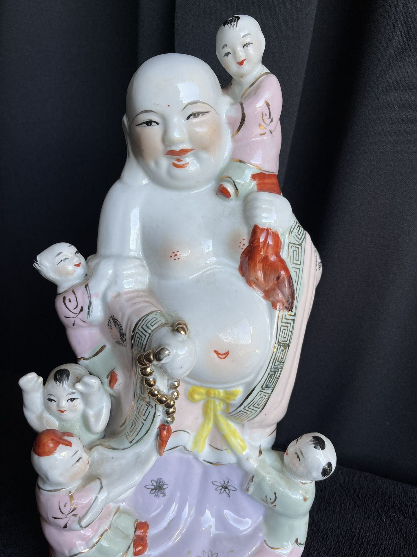Chinese Antique Vintage Porcelain Buddha 65 Bucks for Sale in Las