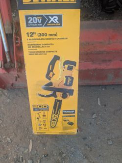 12" DeWalt chainsaw kit