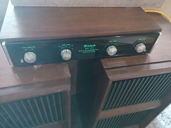 Mc intosh ML 1C two speakers MQ 101 environmental equalizer