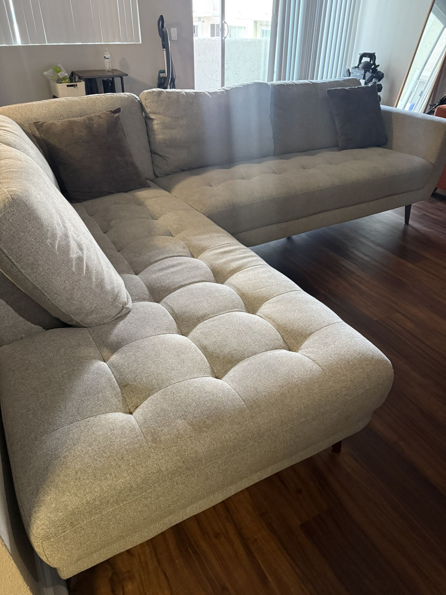 L- Shape Couch For Sale 