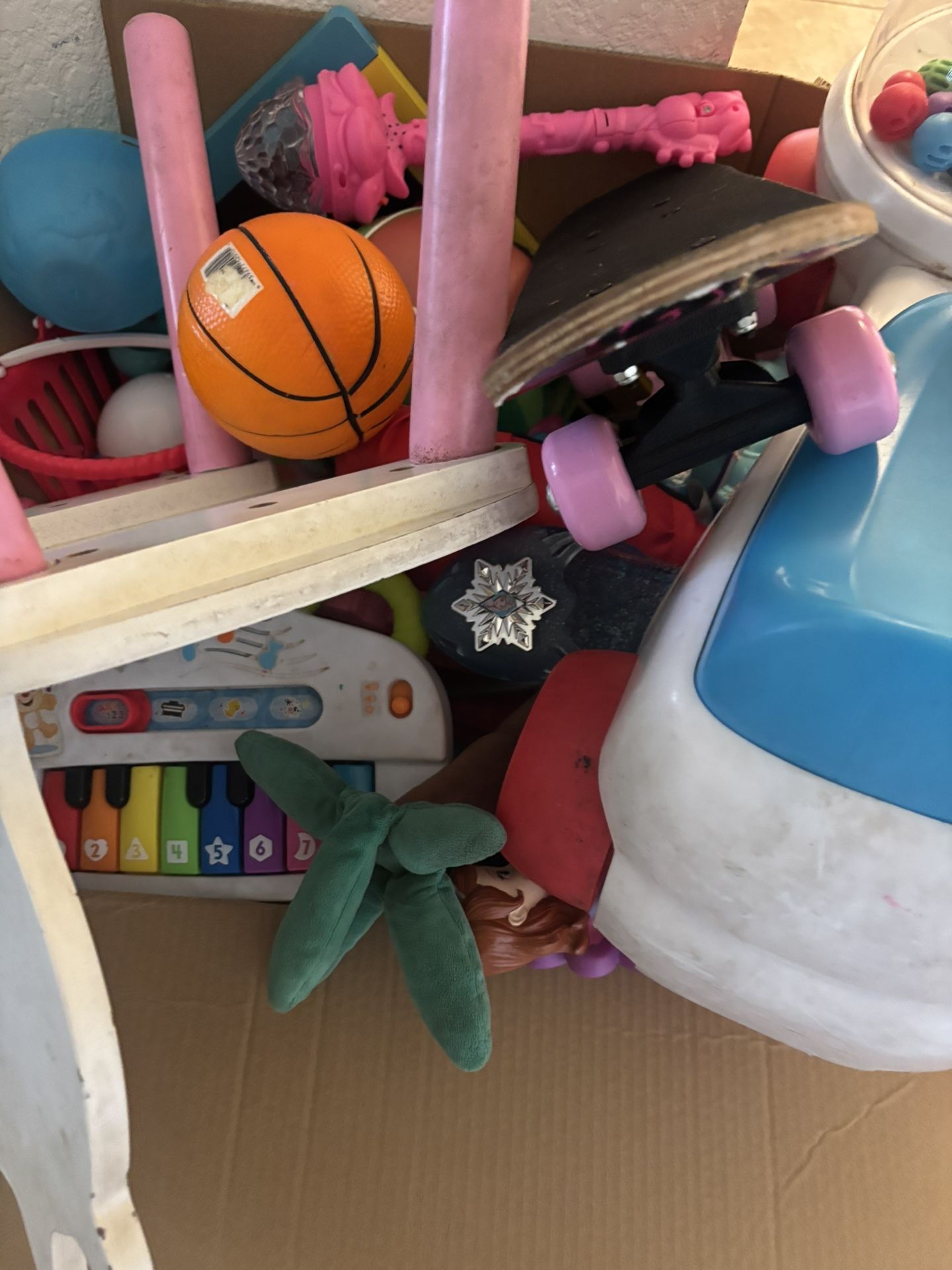 Free Toys