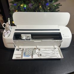 Original Cricut Maker + Accessories