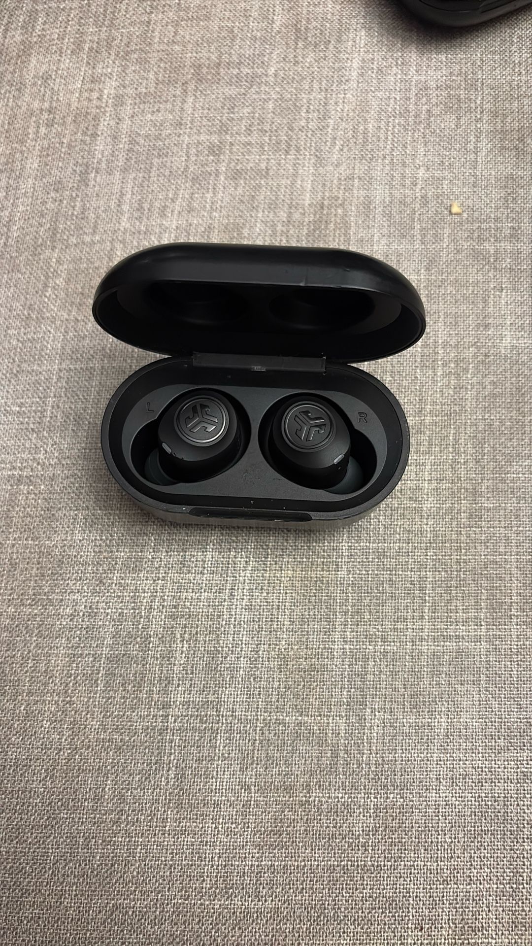 Earbuds