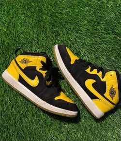 Kid shoes Jordan’s size 13c used no box