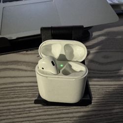 Apple AirPods