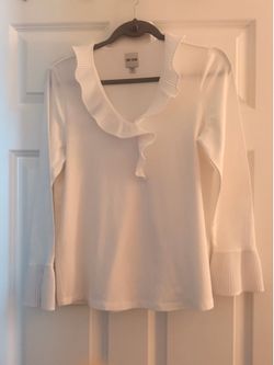 Beautiful white NIC+ZOE Blouse