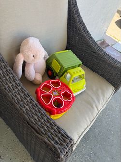 Toys free