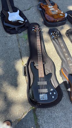 Chester Diamond series  bass guitar