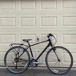 Giant Escape Women’s Hybrid Commuter Bike – 24-Speed – ALUXX Aluminum Frame Bicycle