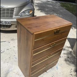Farmhouse dresser! A Real beauty! A Great Low Price