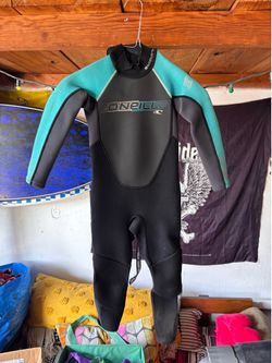 Wetsuit