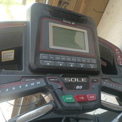 Treadmill 