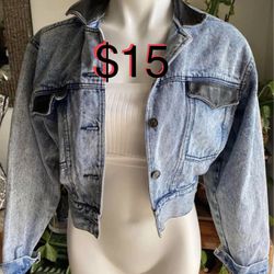 Vintage Jean Women’s Jacket size S/M Genuine YoKo embellished with Leather only $15