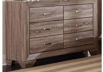 New Bedroom And Dresser Set