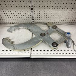 Pole Lifting Tongs