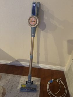 Vacuum With Parts And Charger