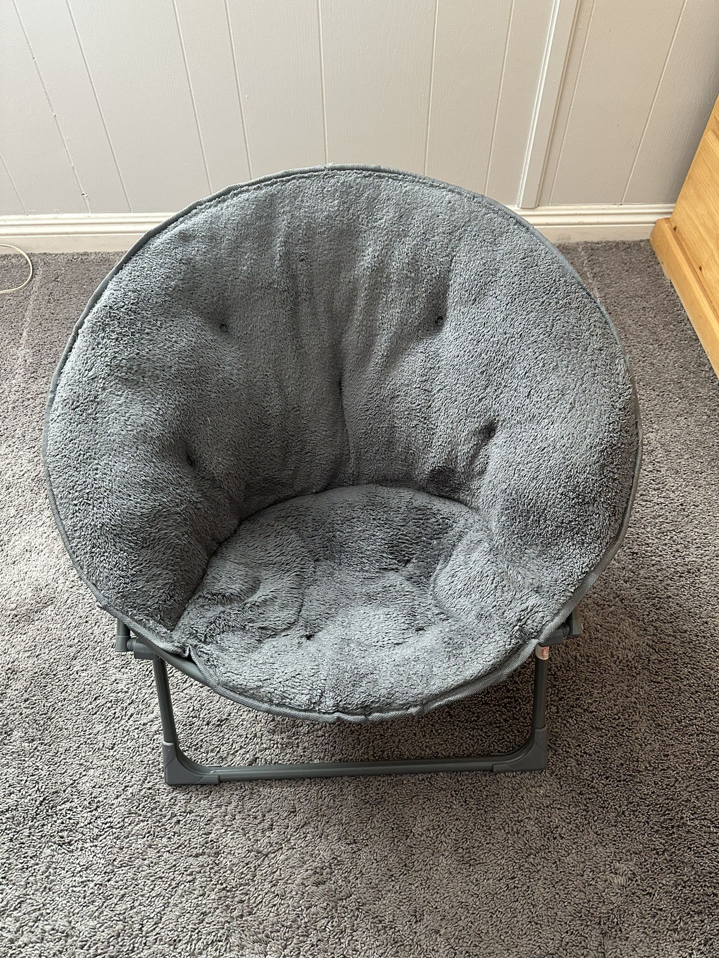 Fuzzy Saucer Chair