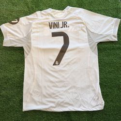 Real Madrid Home 25-26 Jersey