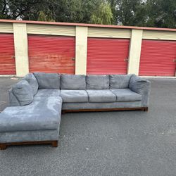 Comfy Nice Blue Sectional Couch🔥🔥