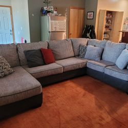 Bilgray Collection, Color- Pewter, Laf Sectional