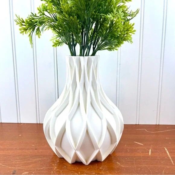 Modern Vase, The Avoi Vase, Flower Vase, Bookshelf Table Decor