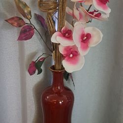 Large Beautiful Burgudy Vase With Flower Arrangement 