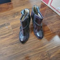 DKNY Brown/Burgundy Ankle Boots Heeled Boots Round Toe Size 6.5 New
