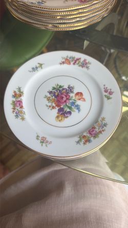 marca japonesa Noritake y su sello o marca de fondo (backstamp) corresponde al periodo de la década de 1940 (específicament