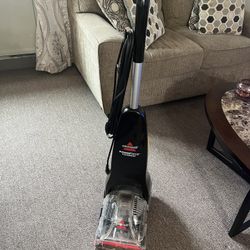 Bisell Carpet Cleaner 