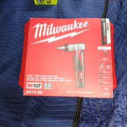 Milwaukee/ DeWalt Tool Hit Me Up