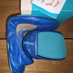 Tieks 