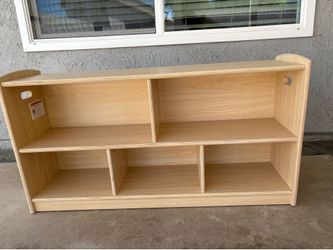 Shelf for kids