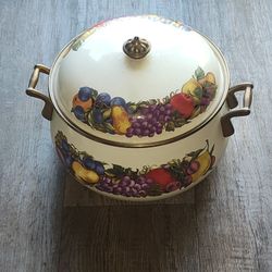 Vintage Pot 