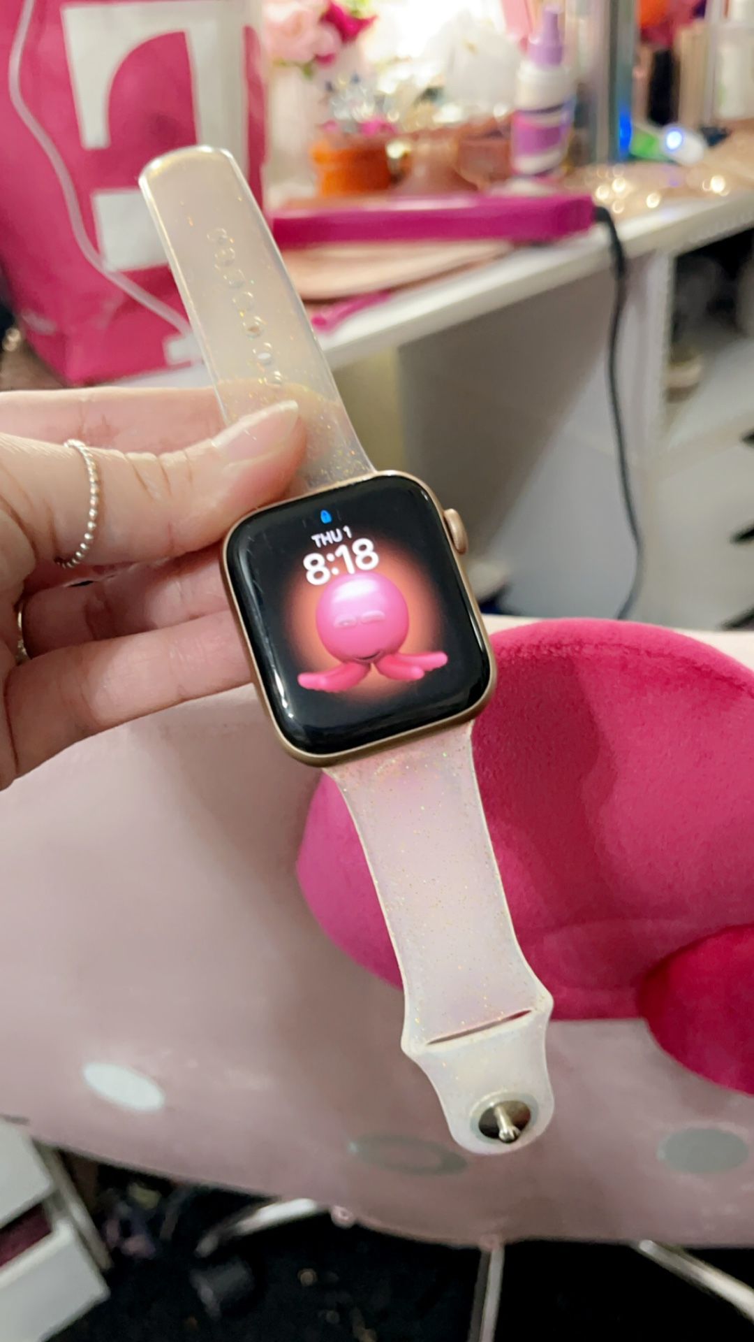 SE Apple Watch Rose Gold 