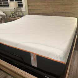 King Queen Size Tempurpedic ProAdapt,  ProBreeze,  LuxeBreeze Mattress  Pro Breeze /Luxe Adapt /Pro Adapt /Adapt /cloud /Tempur pedic contour Supreme 