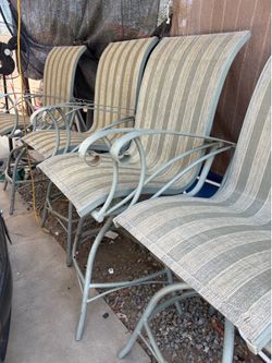 Set of 4 Outdoor Swivel Patio Bar Stools