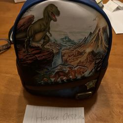 BNWT Loungefly Land Before Time Backpack