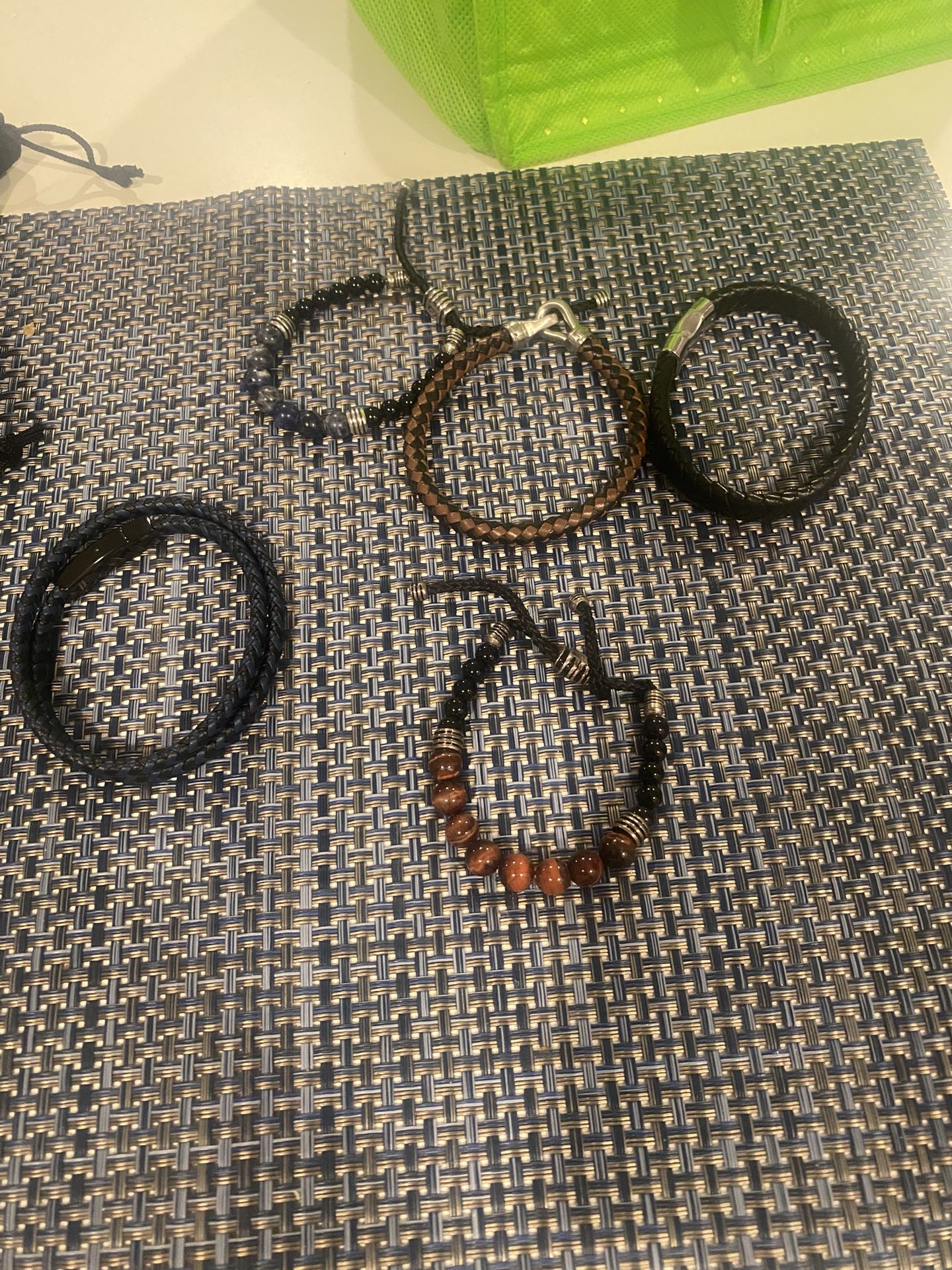 Bracelet