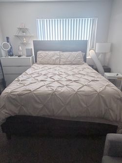Bed frame only(no mattress)